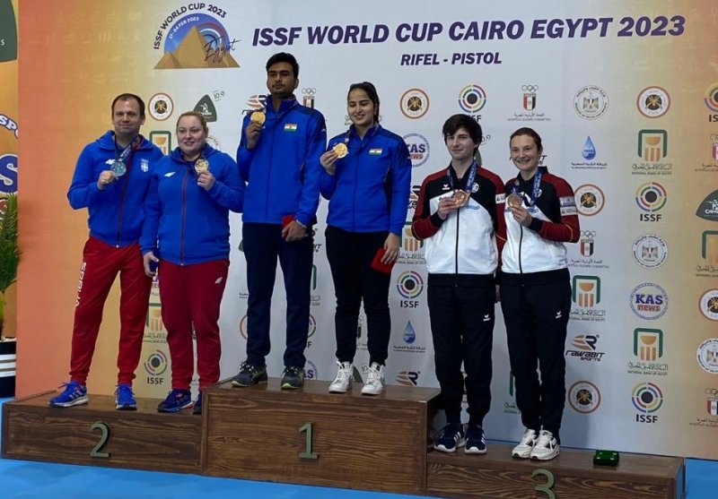 Weltcup_Kairo_2023_Robin_Walter_Sandra_Reitz_Bronze_LPMixTeam
